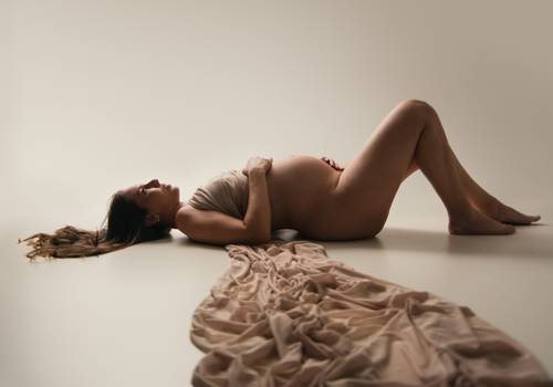 gestante de ensaio de gestante no estúdio + externo | josé fernando