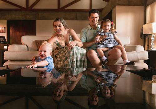 família de ensaio de família em casa | ana, edgar, antonela & filipo 