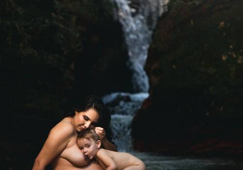 gestante de ensaio de gestante na cachoeira | noah, elis, cleyton & lo 