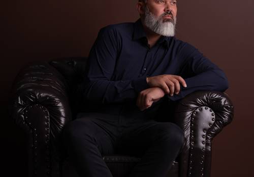 Ensaio Masculino de Posicionamento Profissional - Modernize Imóveis