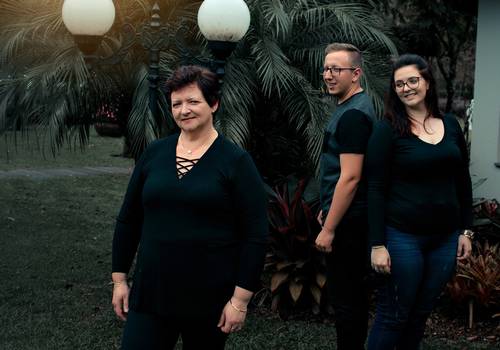 Mãe & Filhos de Débora & Família 