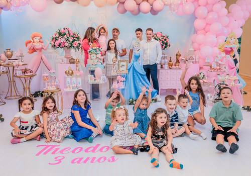 Aniversários Infantis de Aniversário 3 anos Theodora.