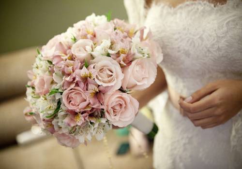 BUQUÊ: O SIGNIFICADO DAS CORES