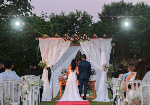 CASAMENTO  de CASAMENTO AO AR LIVRE FINALIZADO A NOITE