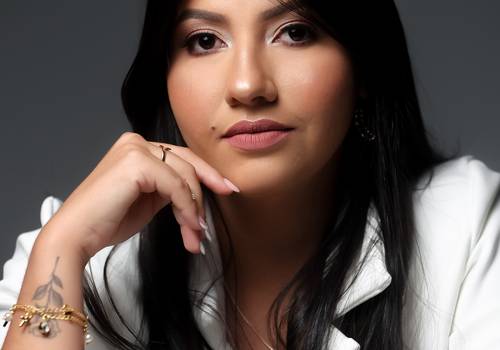 CORPORATIVO/PRODUTOS de Corporativo  no estudio 