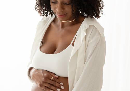 GESTANTE de NEIZIANE - ENSAIO GESTNATE