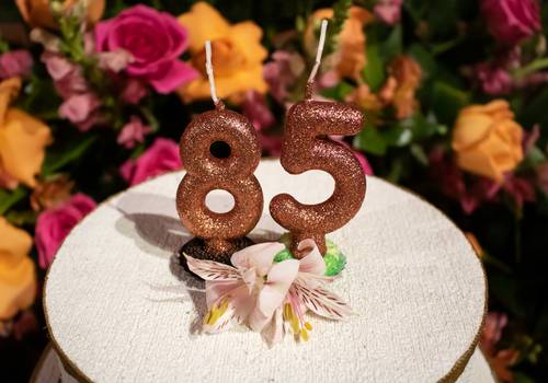 Aniversário adulto de Mercedes