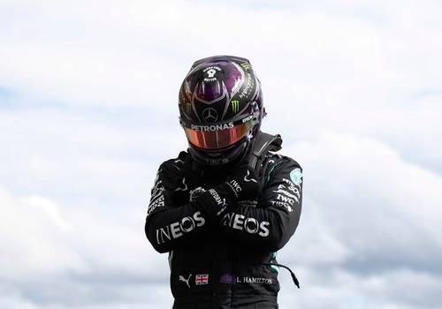 Imbatível - Lewis marca sua 93ª Pole na carreira