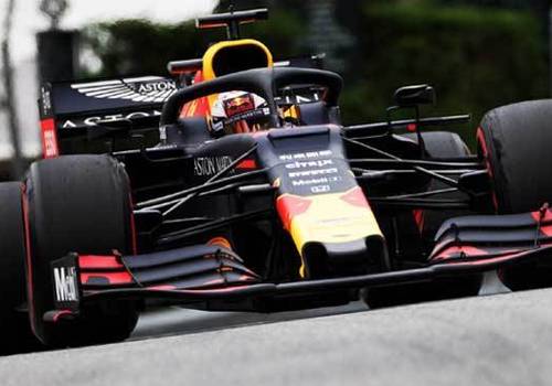 Verstappen vence em corrida cheia de surpresas