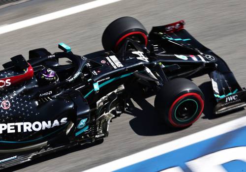 Hamilton faz a sua 92ª pole position