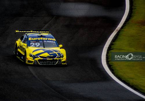 Stock Car inicia os treinos no Velo Città