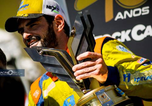 Thiago Camilo conquista mais uma pole!