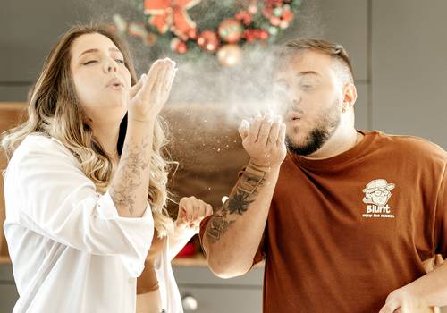 Ensaio Casal de A Fabrica de Biscoito de Natal - Lucas e Leticia
