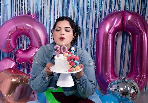 BDAY - ENSAIO FEMININO DE ANIVERSÁRIO de REBECCA FAZ 30