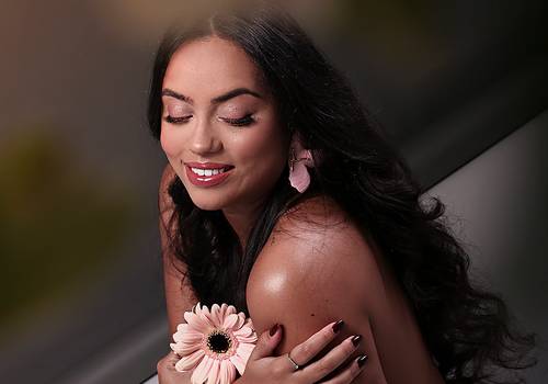 RETRATO FEMININO de BARBARA VIEGAS 