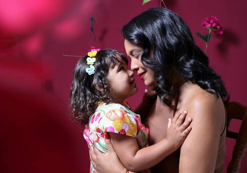 MODERN MOM - ENSAIO DE PAIS E FILHOS de DIA DAS MÃES DA LILLIAN