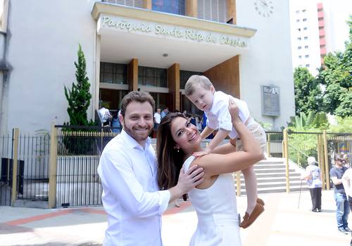 Batizado: registrar o batismo faz parte da evolução da criança