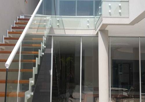 Guarda-corpo com corrimão de Guarda-corpo de vidro com corrimão