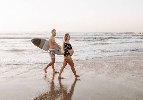 Gestante de Ensaio Gestante | Praia de Itamambuca | Doce espera Chloe