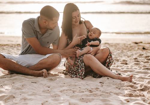 Familia de Ensaio Família | Praia de Itamambuca | 4 meses do Mathias