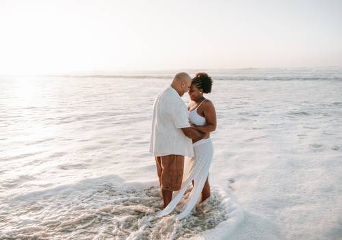 Gestante de Ensaio Gestante | Praia de Itamambuca | Rubiana e André