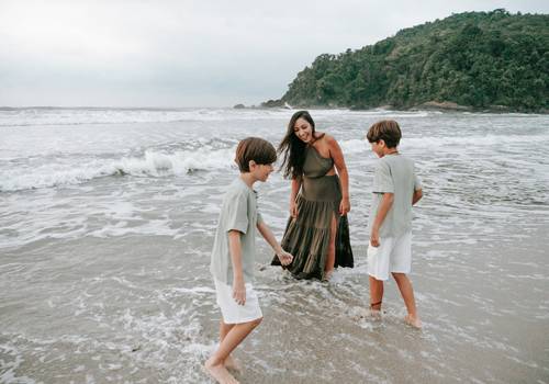 Familia de Ensaio Família | Praia de Itamambuca | Ane 