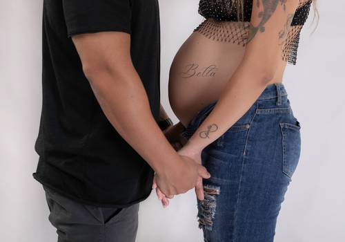 Ensaio Gestante de À espera por Bella