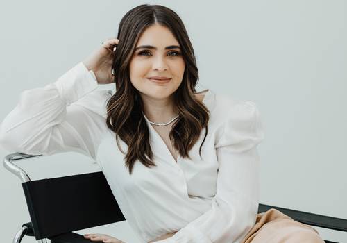 Sessão de Marca Pessoal de Hannah Cade - Dermatologista