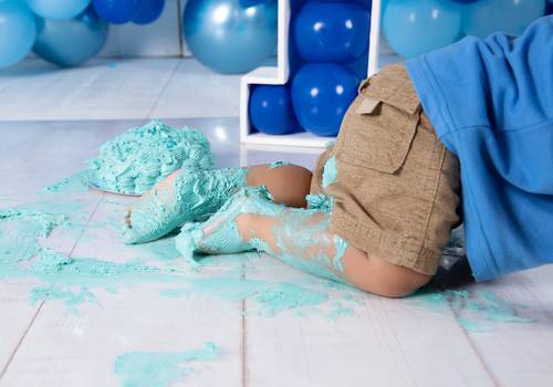 Smash The Cake de Festinha particular  Henrique