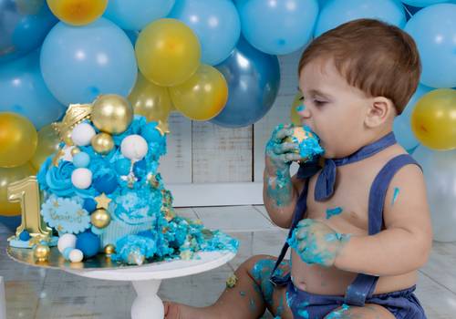 Smash The Cake de Festinha Particular Benicio