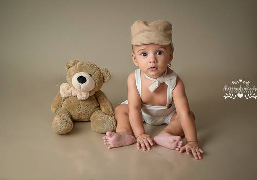 Acompanhamento Infantil de Ensaio Infantil - 6 meses Arthur e seu ursinho 