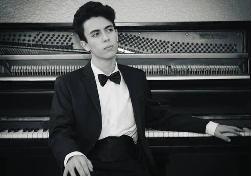 Ensaios de Nicolas Ferreira o Pianista!