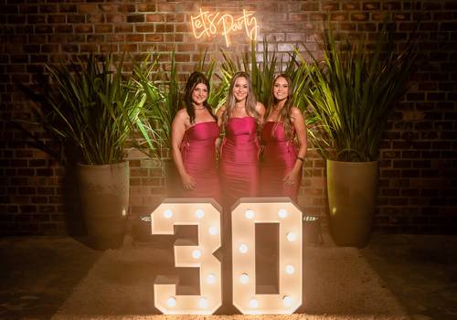 Aniversários de Trintou das GU - Bárbara - Bruna - Fran