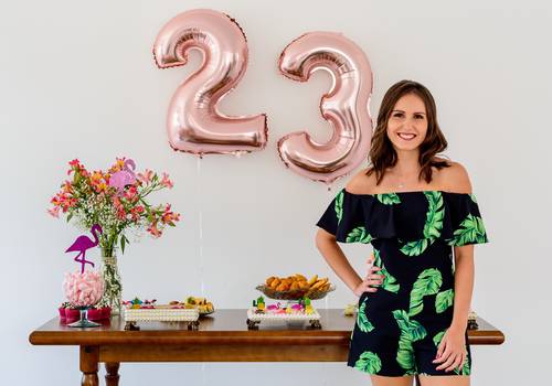 Aniversários de 23 Anos da Paula