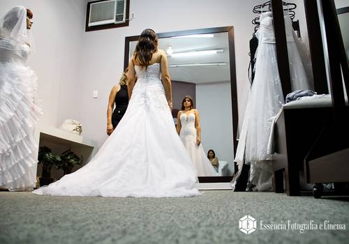 Primeira Prova de Vestido de Gisele e Rodrigô