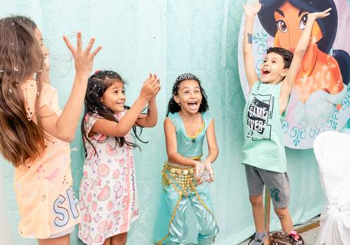 Aniversários de Lavinia - 8 anos
