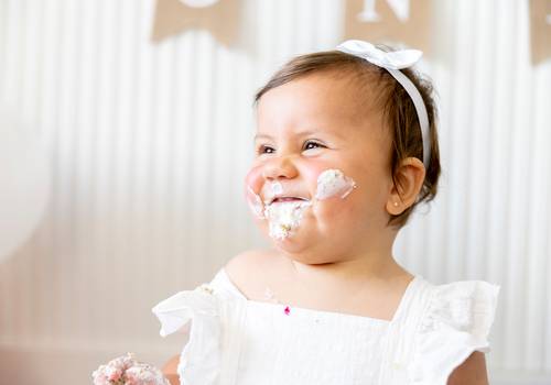 Cake Smash of CAKE SMASH