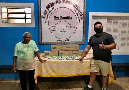 Live do DJ William Costa resulta em doação para entidade de São Roque