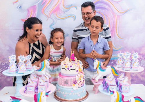 Comemorações de Maya e seus unicórnios fofinhos!