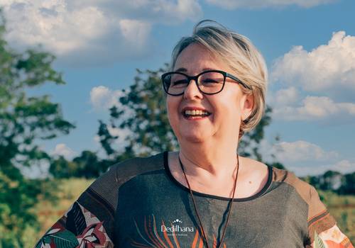 Ensaio Feminino de Elaide