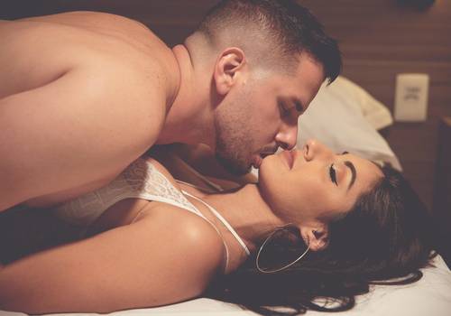 Ensaio Sensual de Casal  de Ensaio Sensual Casal Priscila - Ensaio realizado na Barra da Tijuca - Rio de Janeiro RJ 21-96660-3929