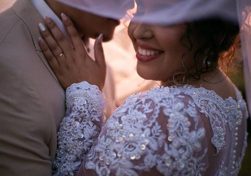 Casamentos de Isabela e Lohan