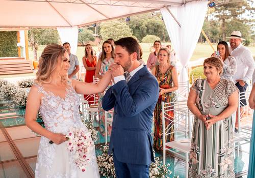 Casamentos de Layla e Juca