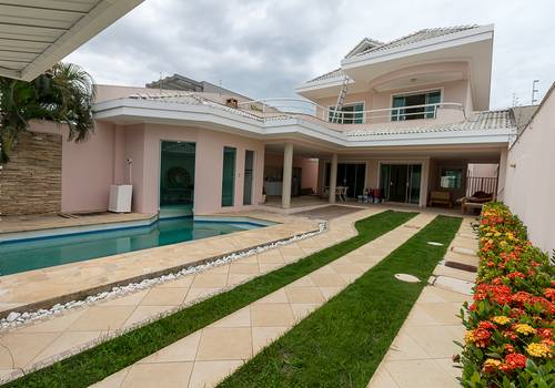 Arquitetura e Interiores de Casa Barra