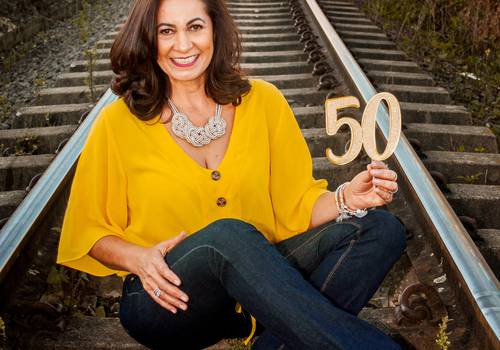 Feminino de Vânia Carvalho - 50 anos