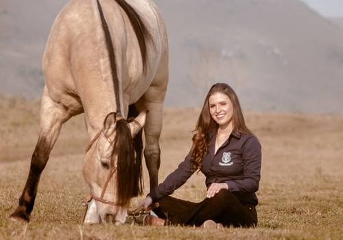 Feminino de Eduarda Damasceno - Ensaio de Formatura