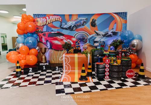 fotografia de aniversário infantil  de Festa Hot Wheels no Pé de Caqui – Aniversário de 3 anos do Felipe
