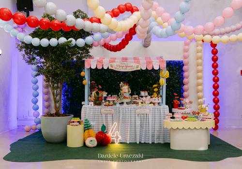 fotografia de aniversário infantil  de Fotografia de Aniversário Infantil no Buffet Santa Arruaça em Arujá | 4 Anos da Maya