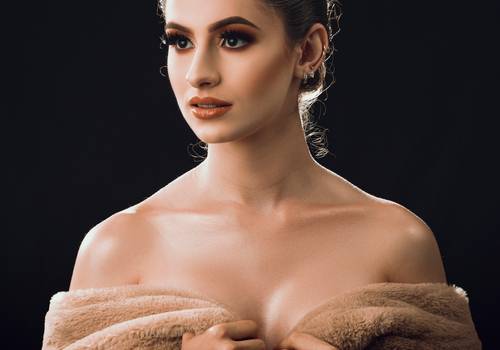 Ensaios de Bárbara Burati