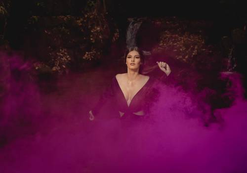 Retrato Feminino de Dhevyle Ossuna